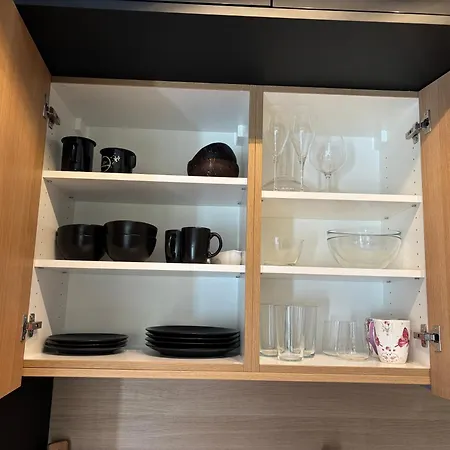 Tivoli Park Apartman *